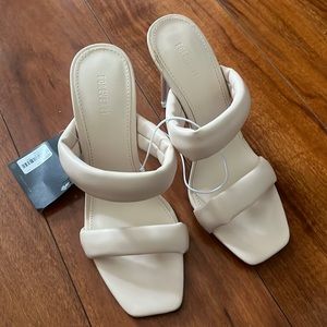 Forever 21 cream stiletto pillow heels 6.5